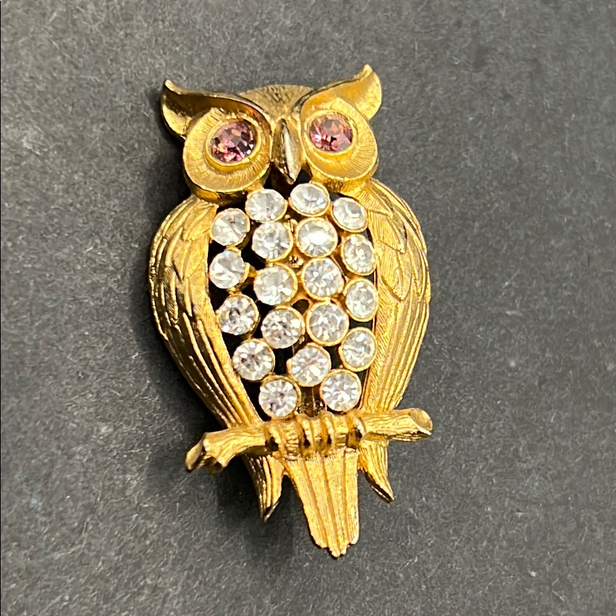 Vintage Jj Rhinestone Owl Brooch